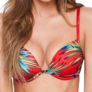 Victorias Secret PINK Womens Wear Everywhere T-shirt Lightly Lined Bra Red 34DD